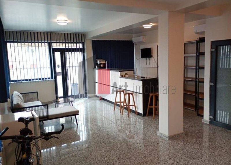Giulesti, spatiu comercial de inchiriat (HORECA)